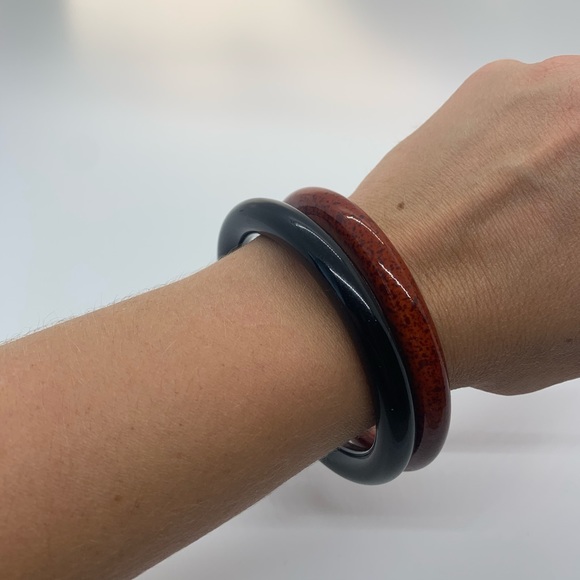 VINTAGE Rounded Bangle Bundle (2) - Picture 6 of 8